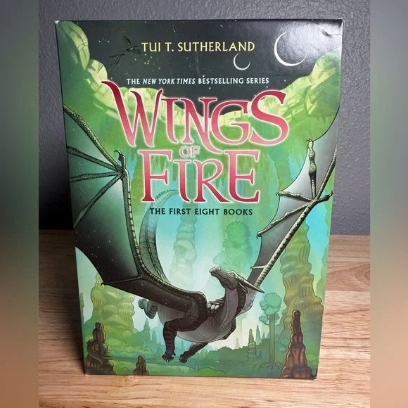 Wings of Fire Book Set - The First 8 Books - Picture 11 of 12